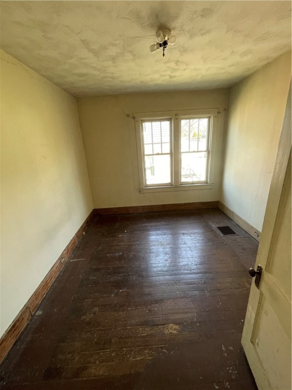 414 Keystone Dr Dr, New Kensington, Pennsylvania image 11