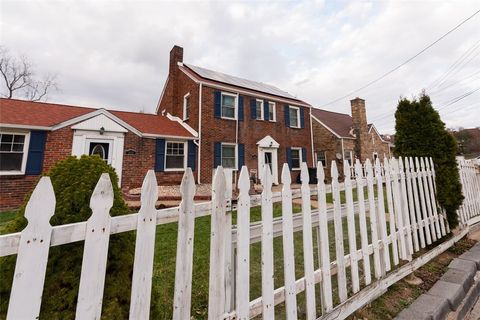 230 Maytide St 230 Carrick PA 15227