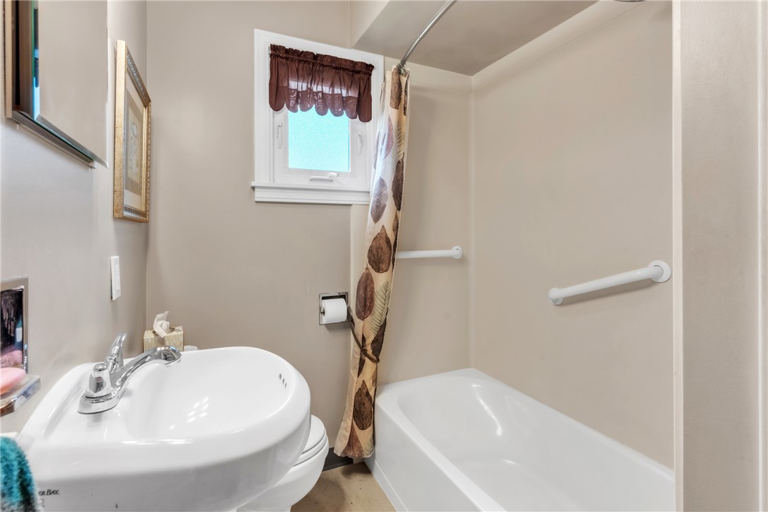 W Kittanning Boro, Pennsylvania 16201, United States, 3 Bedrooms Bedrooms, ,2 BathroomsBathrooms,Residential,Active,126001