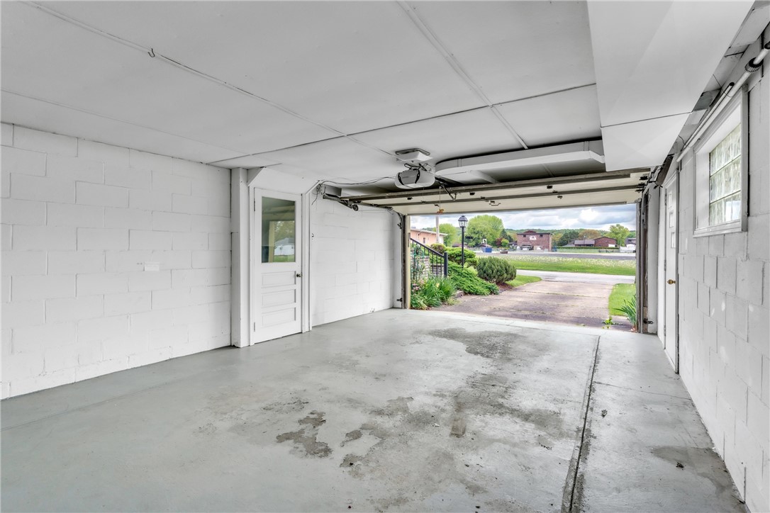 W Kittanning Boro, Pennsylvania 16201, United States, 3 Bedrooms Bedrooms, ,2 BathroomsBathrooms,Residential,Active,126001
