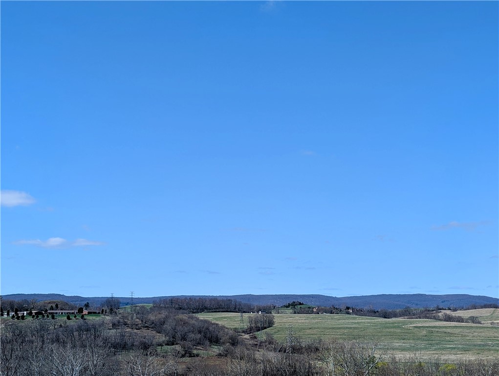 Ligonier Twp, Pennsylvania 15658, United States, 3 Bedrooms Bedrooms, ,2 BathroomsBathrooms,Residential,Active,98176