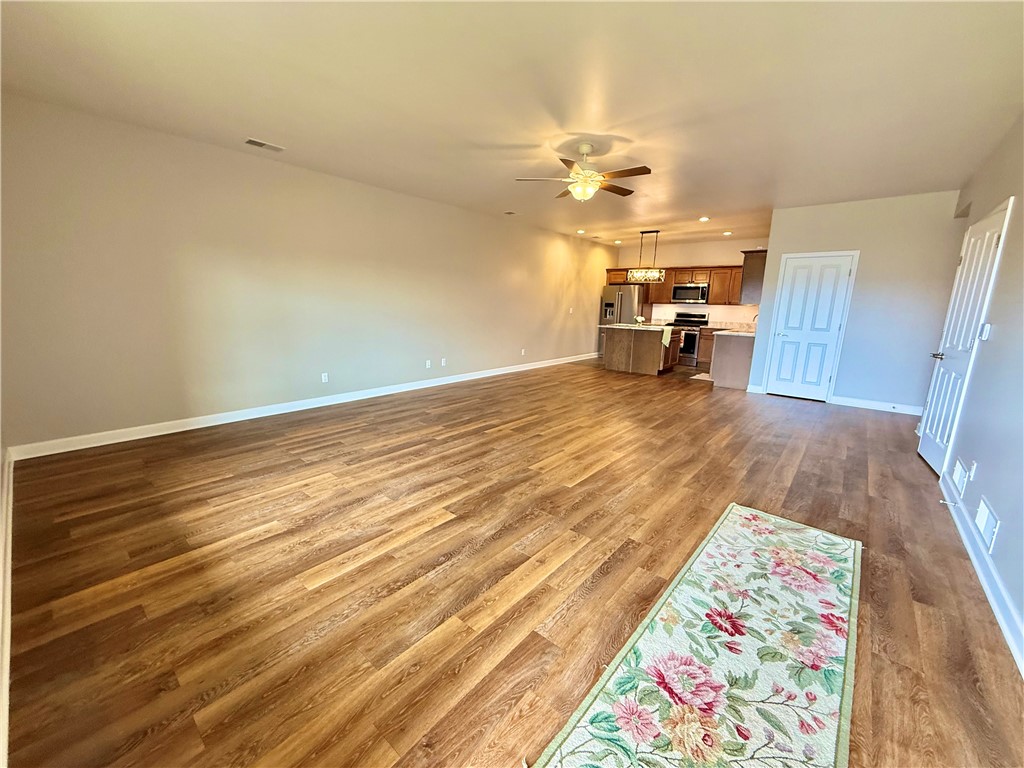 Ligonier Twp, Pennsylvania 15658, United States, 3 Bedrooms Bedrooms, ,2 BathroomsBathrooms,Residential,Active,98176