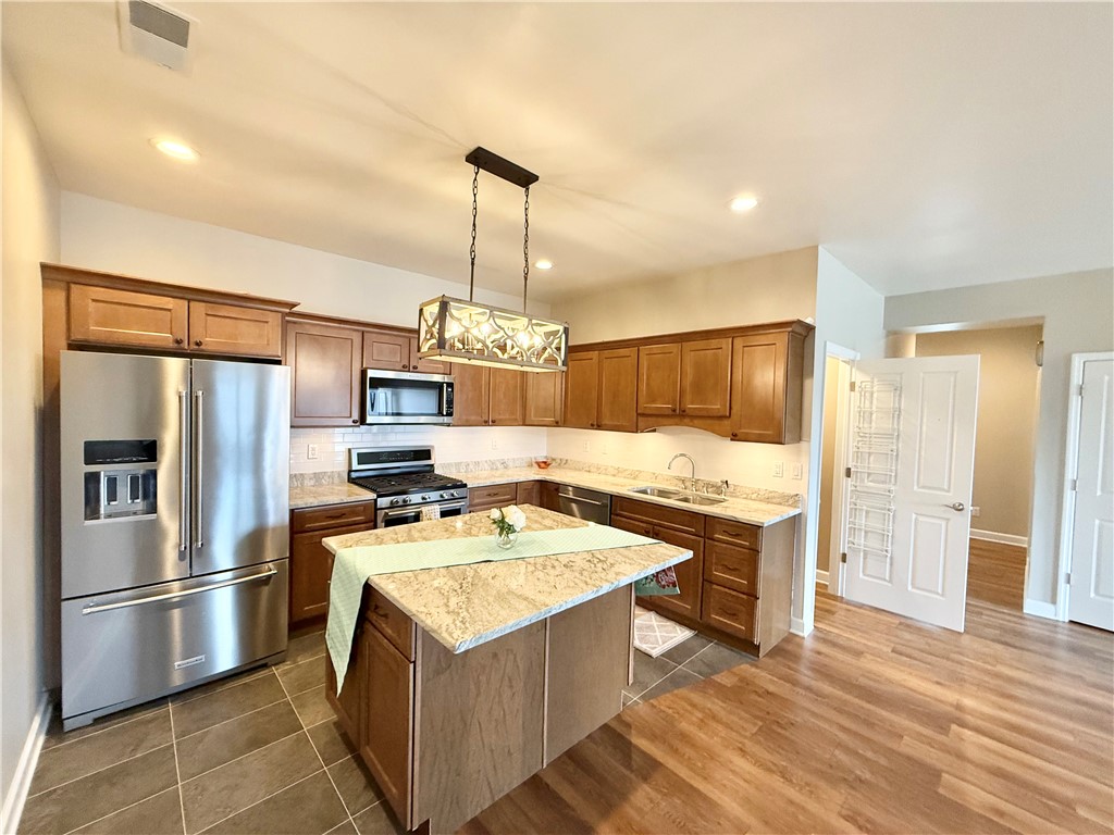 Ligonier Twp, Pennsylvania 15658, United States, 3 Bedrooms Bedrooms, ,2 BathroomsBathrooms,Residential,Active,98176