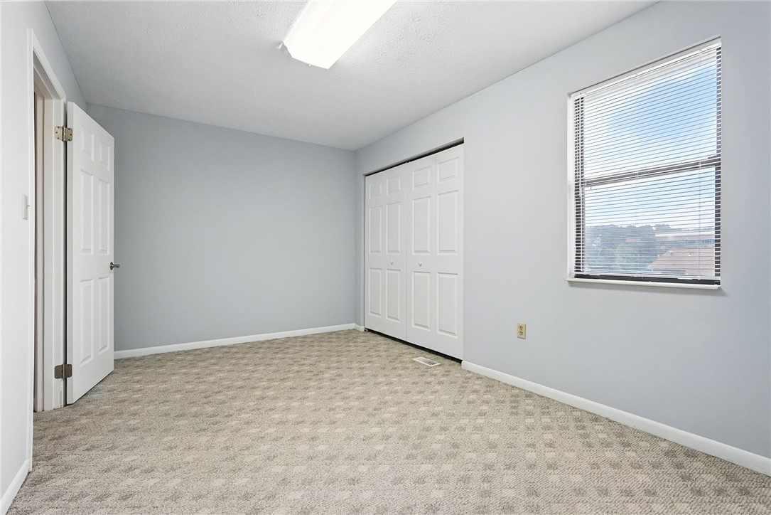 Seven Fields Boro, Pennsylvania 16046, United States, 2 Bedrooms Bedrooms, ,2 BathroomsBathrooms,Residential,Active,187761