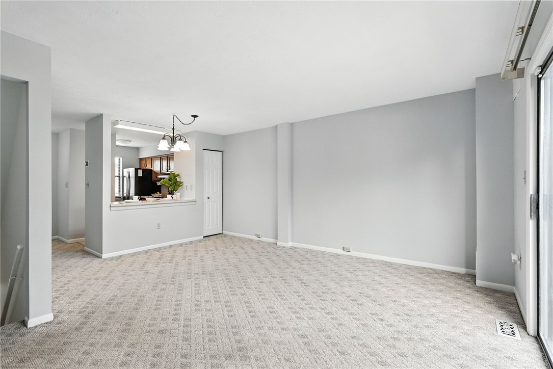 Seven Fields Boro, Pennsylvania 16046, United States, 2 Bedrooms Bedrooms, ,2 BathroomsBathrooms,Residential,Active,187761