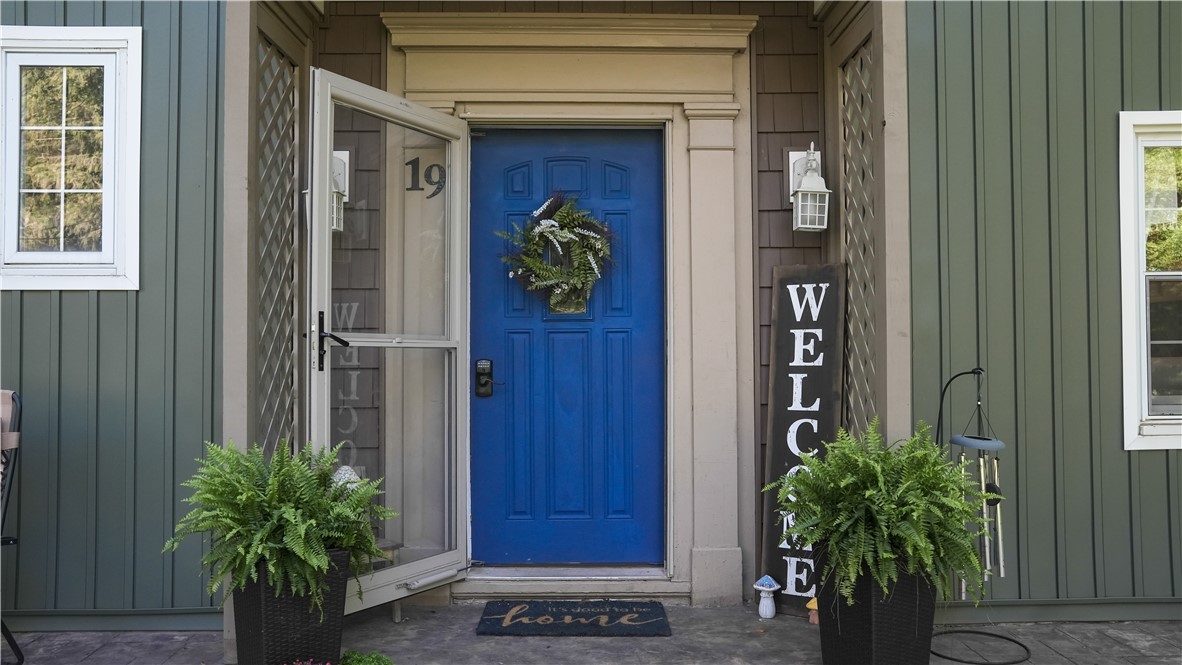 19 Locust Rd 221