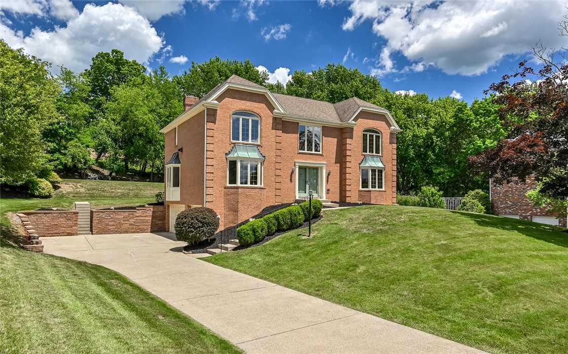 2528 Riva Ridge