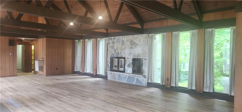 Farrell, Pennsylvania 16121, United States, ,Residential,Active,251784