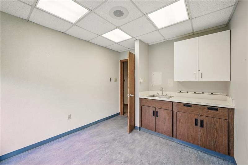 Farrell, Pennsylvania 16121, United States, ,Residential,Active,251784