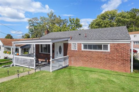 Homes For Sale - 4619 Greensprings Avenue Ave<br/> West Mifflin, PA 15122