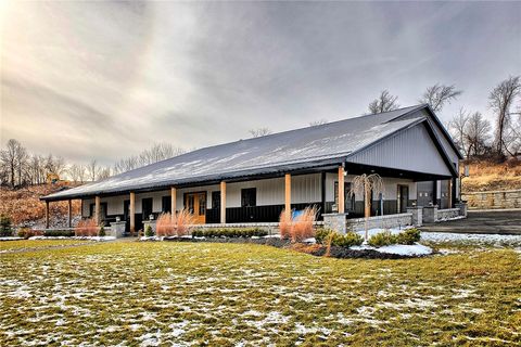 2084 Boquet Rd Penn Twp PA 15644