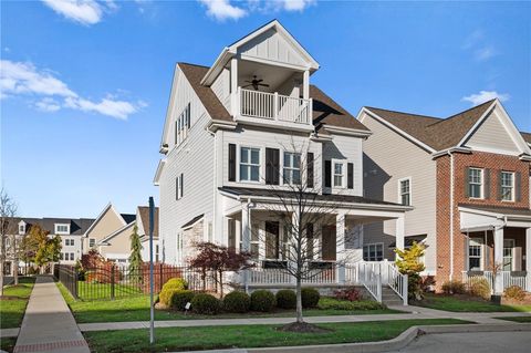 Photo of 17 Carolina Ave, Oakmont, PA 15139 (MLS # 1730948)