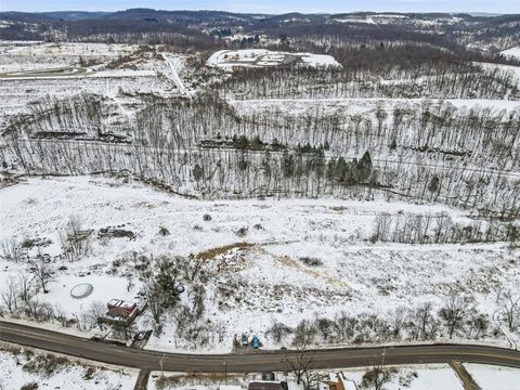 Photo of 252 Little Deer Creek Road, Cheswick, PA 15024 (MLS # 1740418)