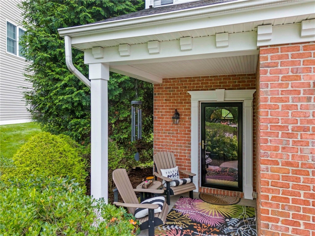 1320 Maplewood Cir