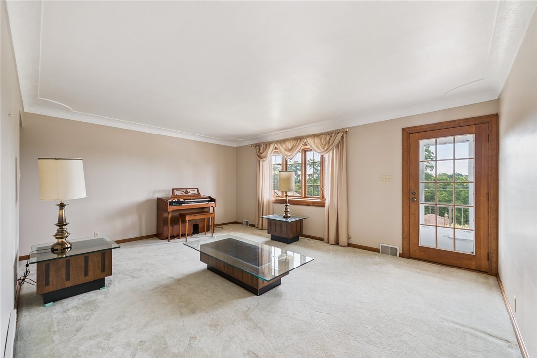 513 McMahon Dr.