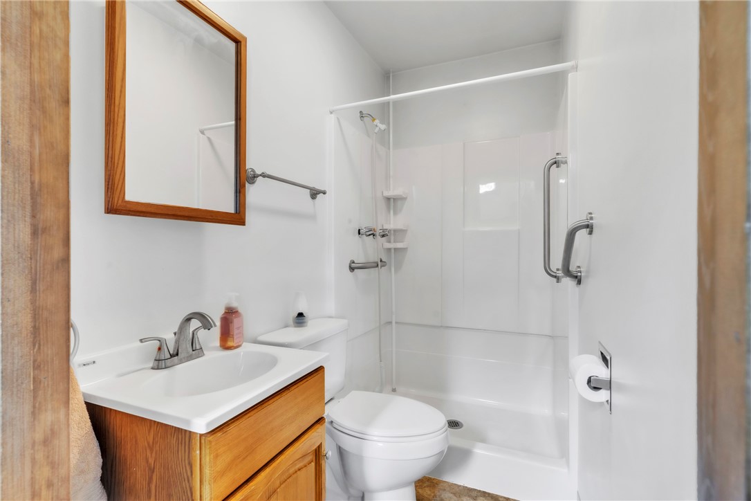 Ford City Boro, Pennsylvania 16226, United States, 3 Bedrooms Bedrooms, ,3 BathroomsBathrooms,Residential,Active,183247