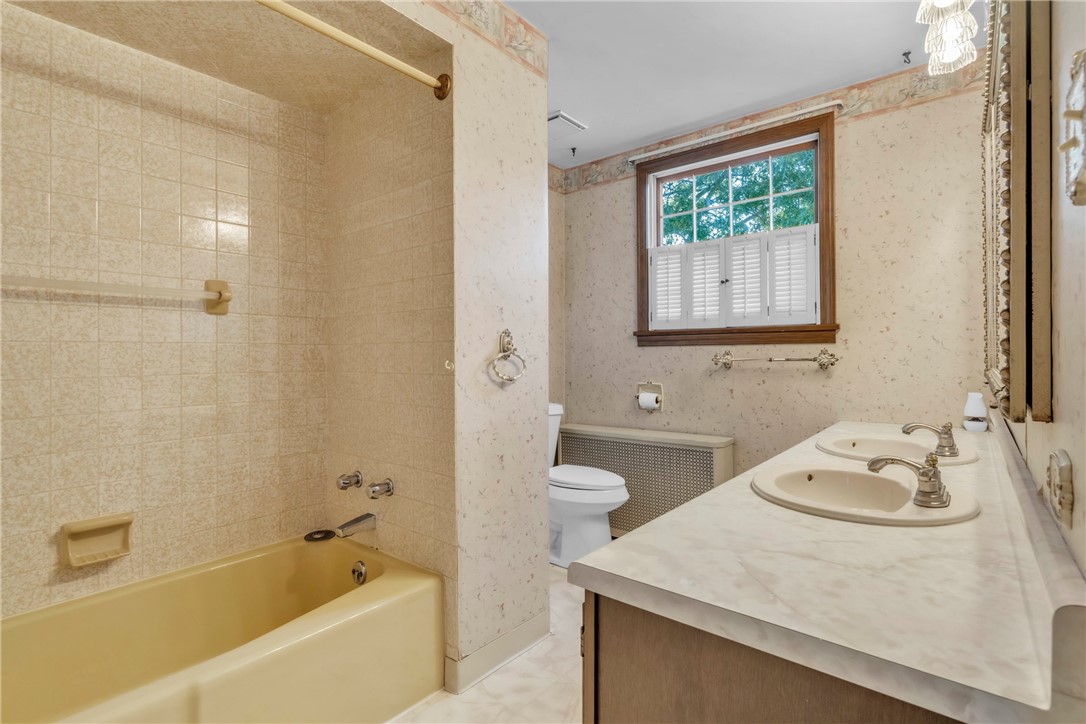 Ford City Boro, Pennsylvania 16226, United States, 3 Bedrooms Bedrooms, ,3 BathroomsBathrooms,Residential,Active,183247