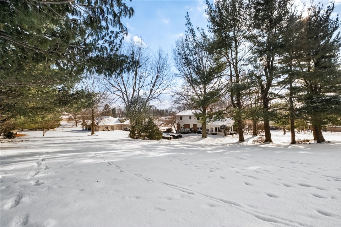 Cranberry Twp, Pennsylvania 16066, United States, 4 Bedrooms Bedrooms, ,3 BathroomsBathrooms,Residential,Pending,17634