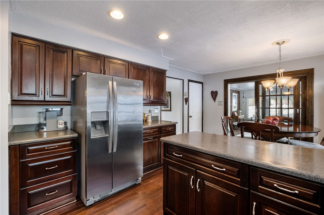Cranberry Twp, Pennsylvania 16066, United States, 4 Bedrooms Bedrooms, ,3 BathroomsBathrooms,Residential,Pending,17634