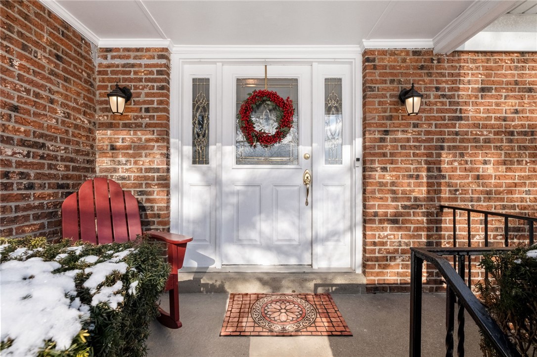 Cranberry Twp, Pennsylvania 16066, United States, 4 Bedrooms Bedrooms, ,3 BathroomsBathrooms,Residential,Pending,17634