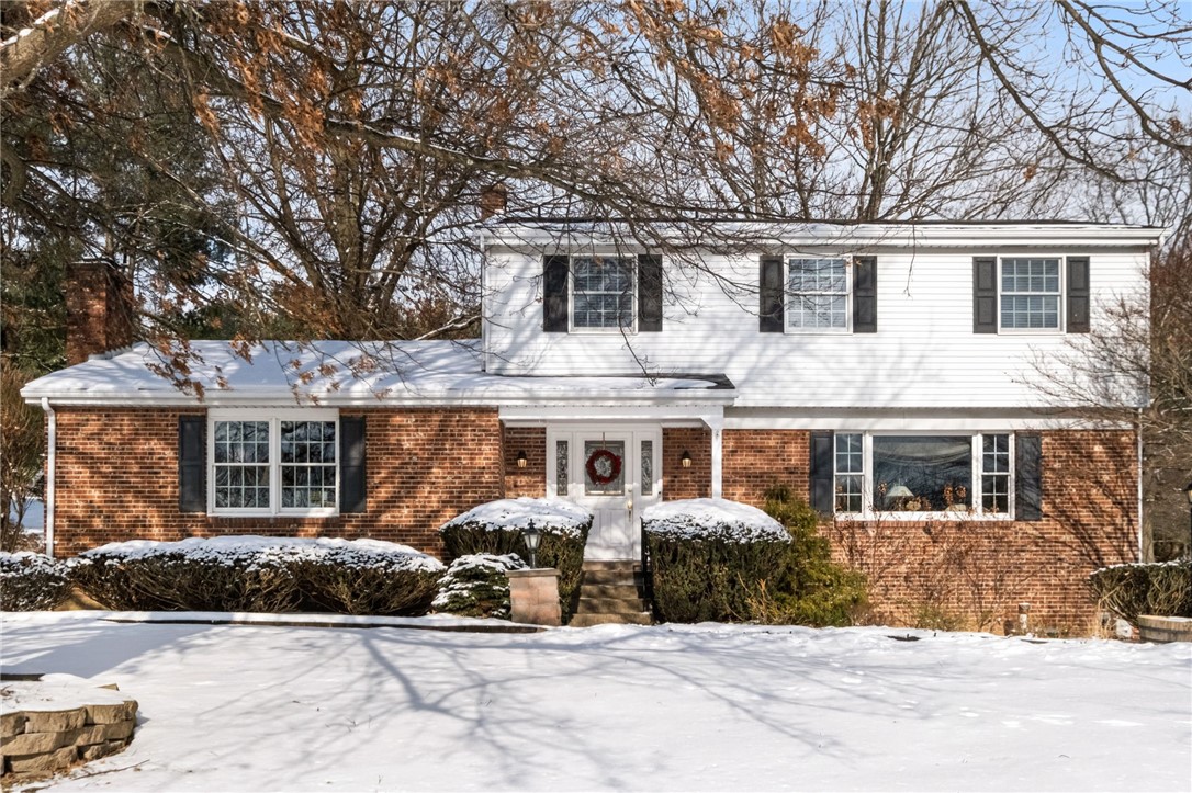 Cranberry Twp, Pennsylvania 16066, United States, 4 Bedrooms Bedrooms, ,3 BathroomsBathrooms,Residential,Pending,17634