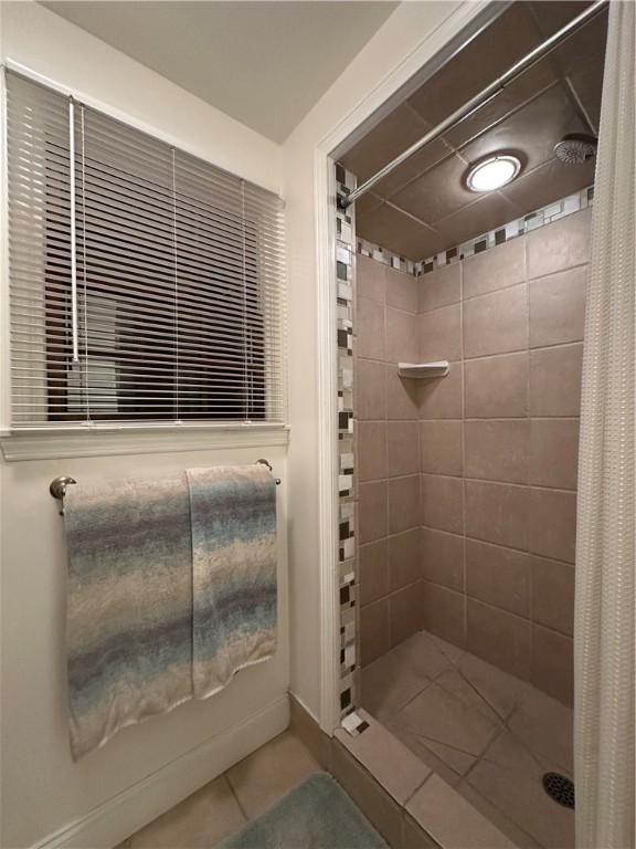 Cranberry Twp, Pennsylvania 16066, United States, 4 Bedrooms Bedrooms, ,3 BathroomsBathrooms,Residential,Pending,17634