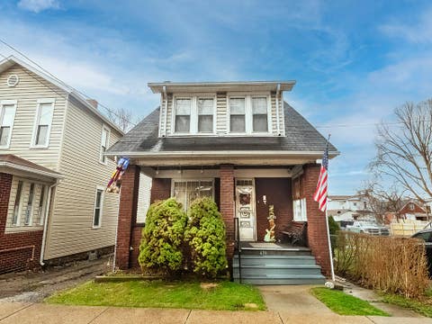 Photo for 434 E 7th Ave