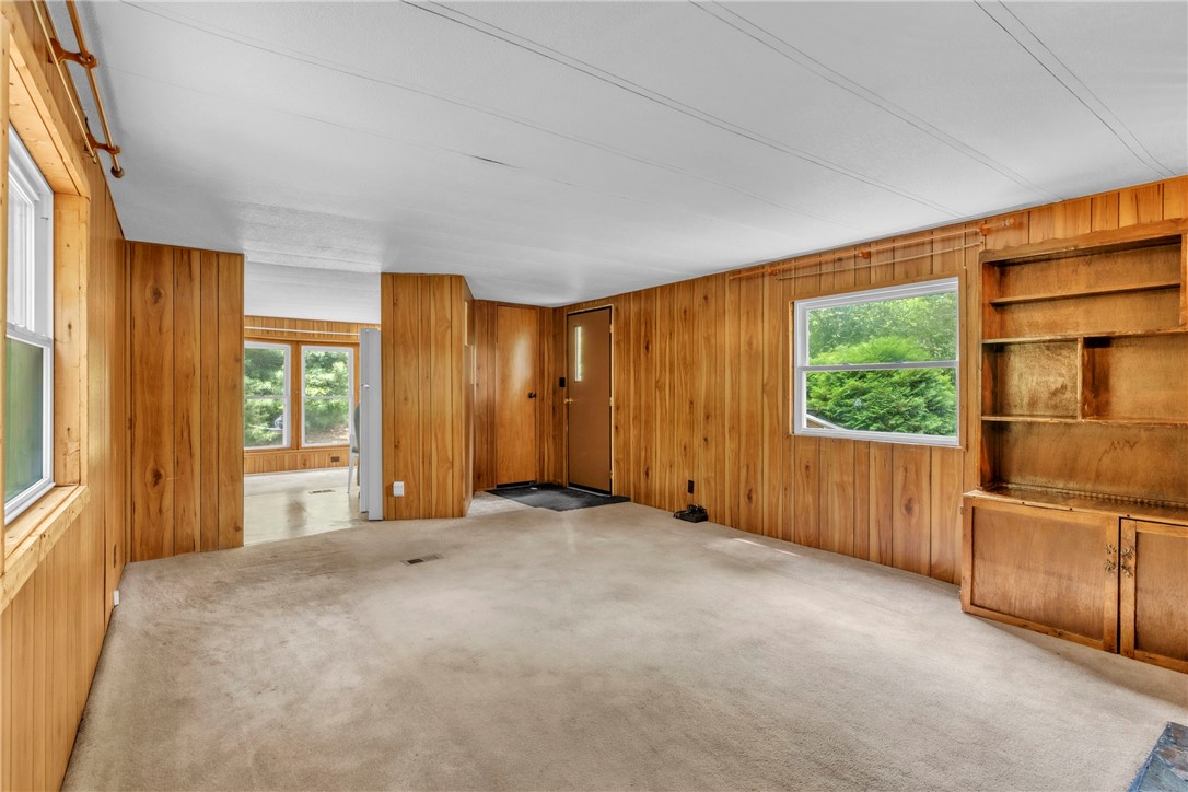 Connoquenessing Twp, Pennsylvania 16033, United States, 2 Bedrooms Bedrooms, ,1 BathroomBathrooms,Residential,Active,148225