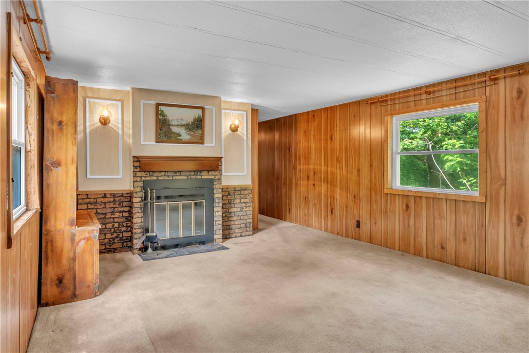 Connoquenessing Twp, Pennsylvania 16033, United States, 2 Bedrooms Bedrooms, ,1 BathroomBathrooms,Residential,Active,148225