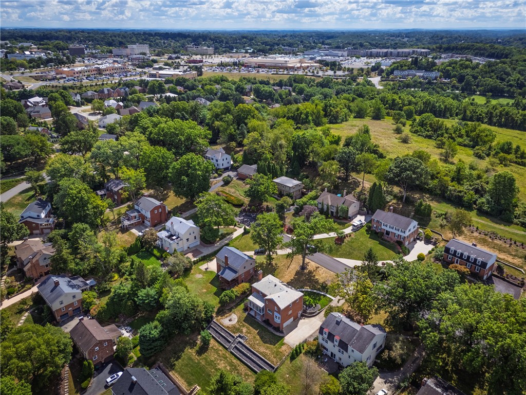 St Clair, Pennsylvania 15241, United States, 4 Bedrooms Bedrooms, ,3 BathroomsBathrooms,Residential,Active,199817