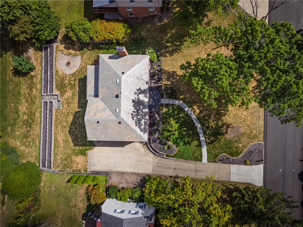 St Clair, Pennsylvania 15241, United States, 4 Bedrooms Bedrooms, ,3 BathroomsBathrooms,Residential,Active,199817