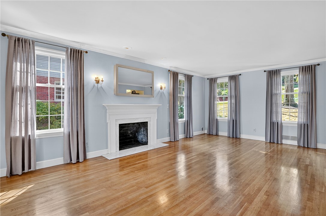 St Clair, Pennsylvania 15241, United States, 4 Bedrooms Bedrooms, ,3 BathroomsBathrooms,Residential,Active,199817