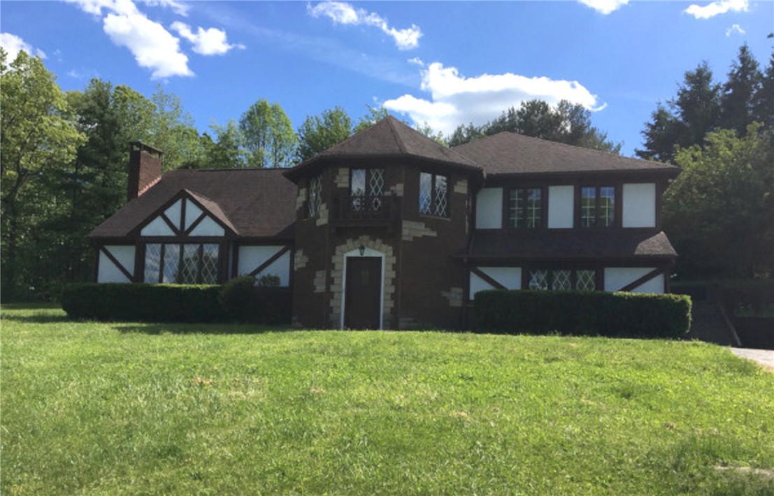Photo 1 of 25 — 155 Pine St, Brookville Area School District, PA 15825