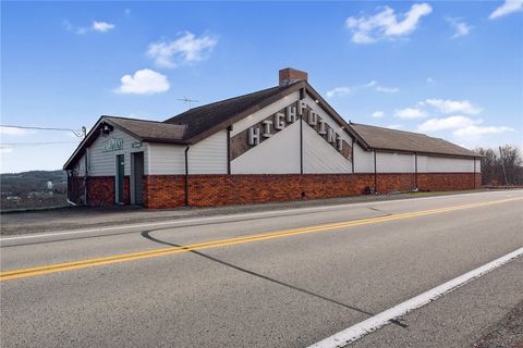 Photo of 882 Highpoint Drive, Coal Center, PA 15423 (MLS # 1732887)