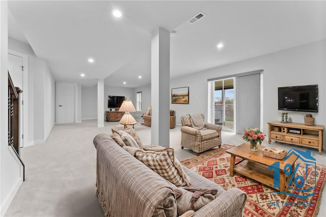 2431 Demare Dr Dr, Bethel Park, Pennsylvania image 32