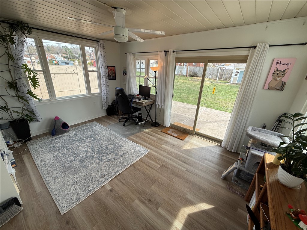 Scott Twp - Sal, Pennsylvania 15243, United States, 3 Bedrooms Bedrooms, ,3 BathroomsBathrooms,Residential,Active,90431