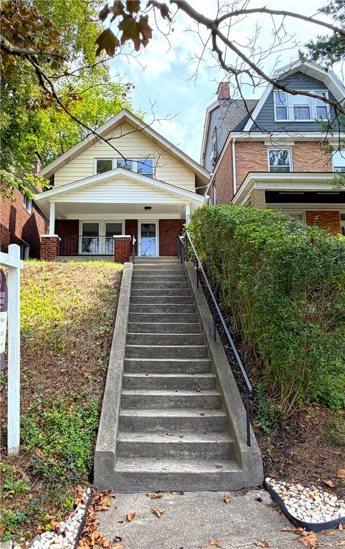 2313 Tilbury Ave