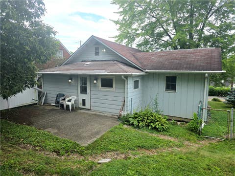 Homes For Sale - 213 Rosecrest Dr Dr<br/> Monroeville, PA 15146
