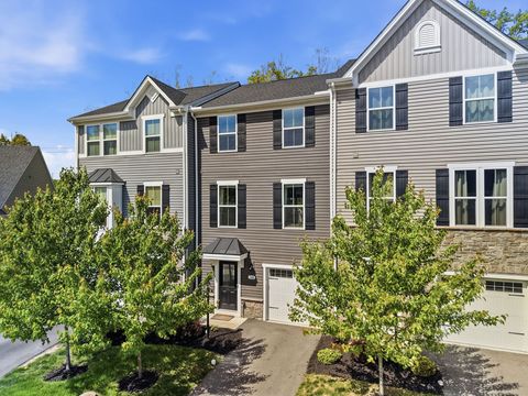 Townhouse For Sale - 148 Providence Way<br/> Whitehall, PA 15234