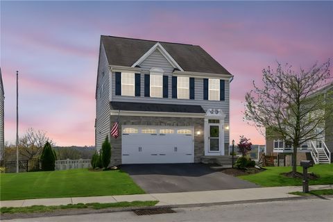Photo of 304 Sunrise Dr, Carnegie, PA 15106 (MLS # 1749451)