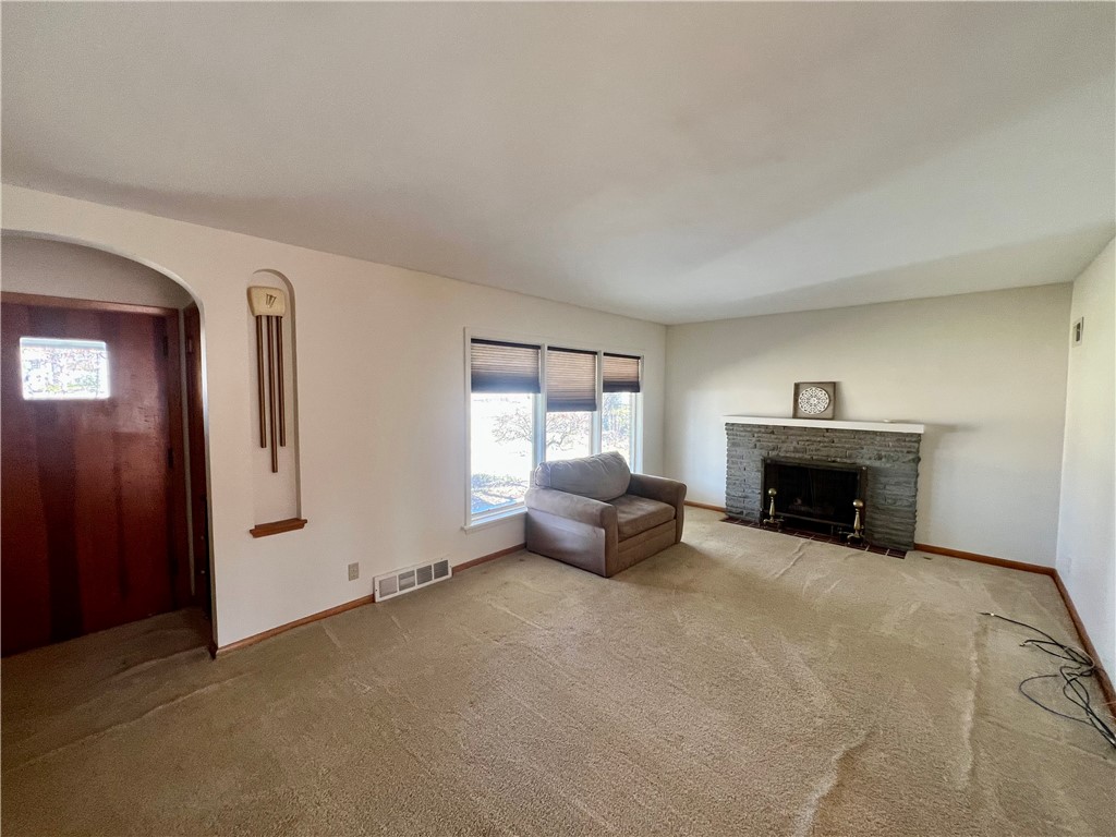 1919 Shady Drive Dr, Farrell, Pennsylvania image 10