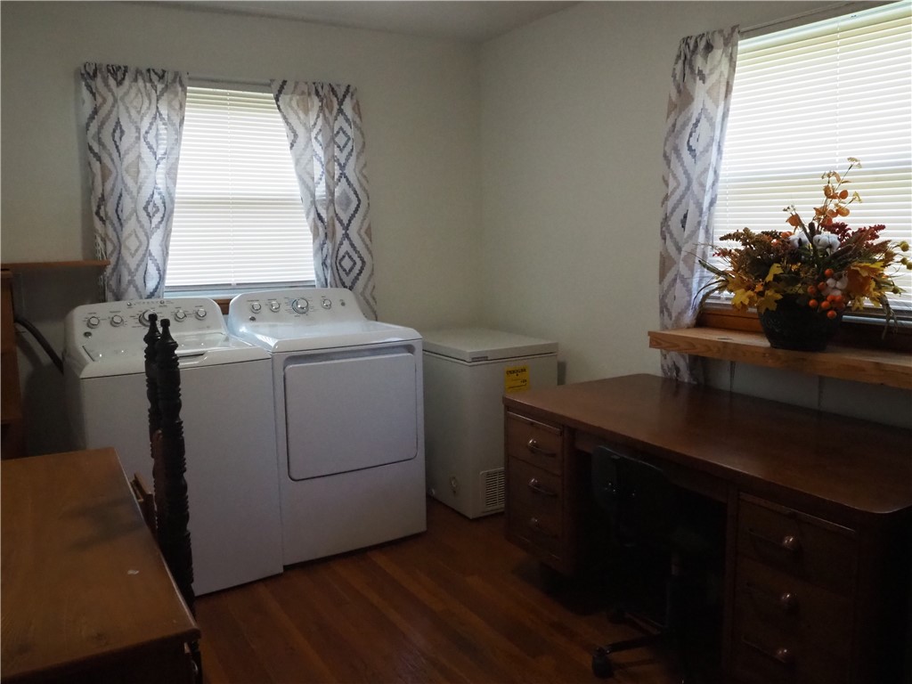 Farrell, Pennsylvania 16121, United States, 3 Bedrooms Bedrooms, ,2 BathroomsBathrooms,Residential,Active,149423