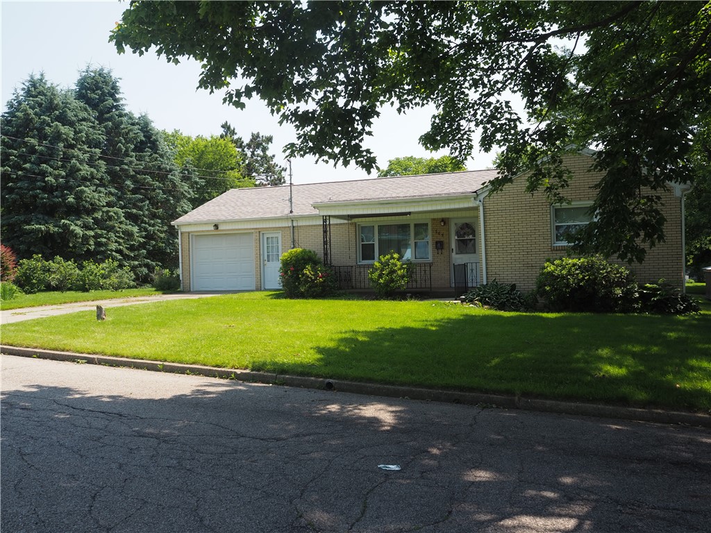 Farrell, Pennsylvania 16121, United States, 3 Bedrooms Bedrooms, ,2 BathroomsBathrooms,Residential,Active,149423