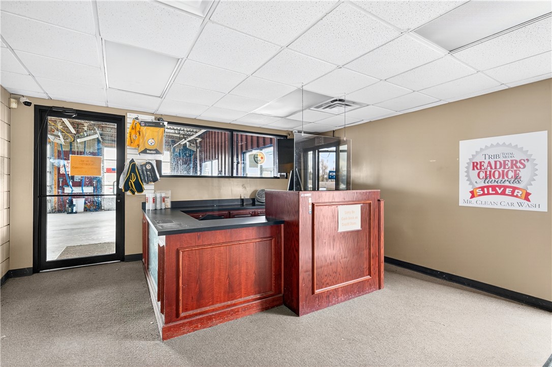 N Versailles, Pennsylvania 15137, United States, ,Commercial,Active,243547