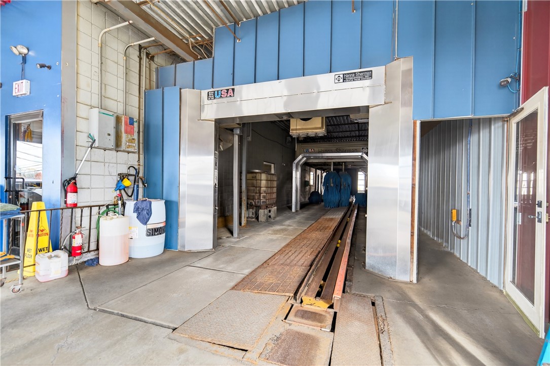 N Versailles, Pennsylvania 15137, United States, ,Commercial,Active,243547