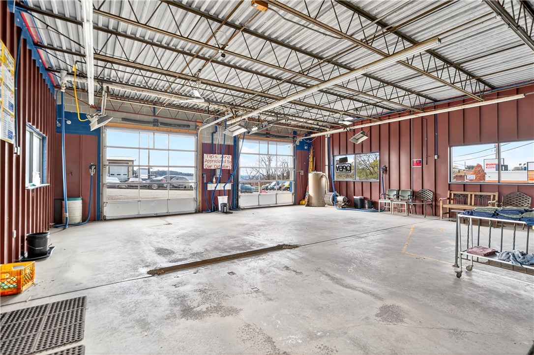 N Versailles, Pennsylvania 15137, United States, ,Commercial,Active,243547