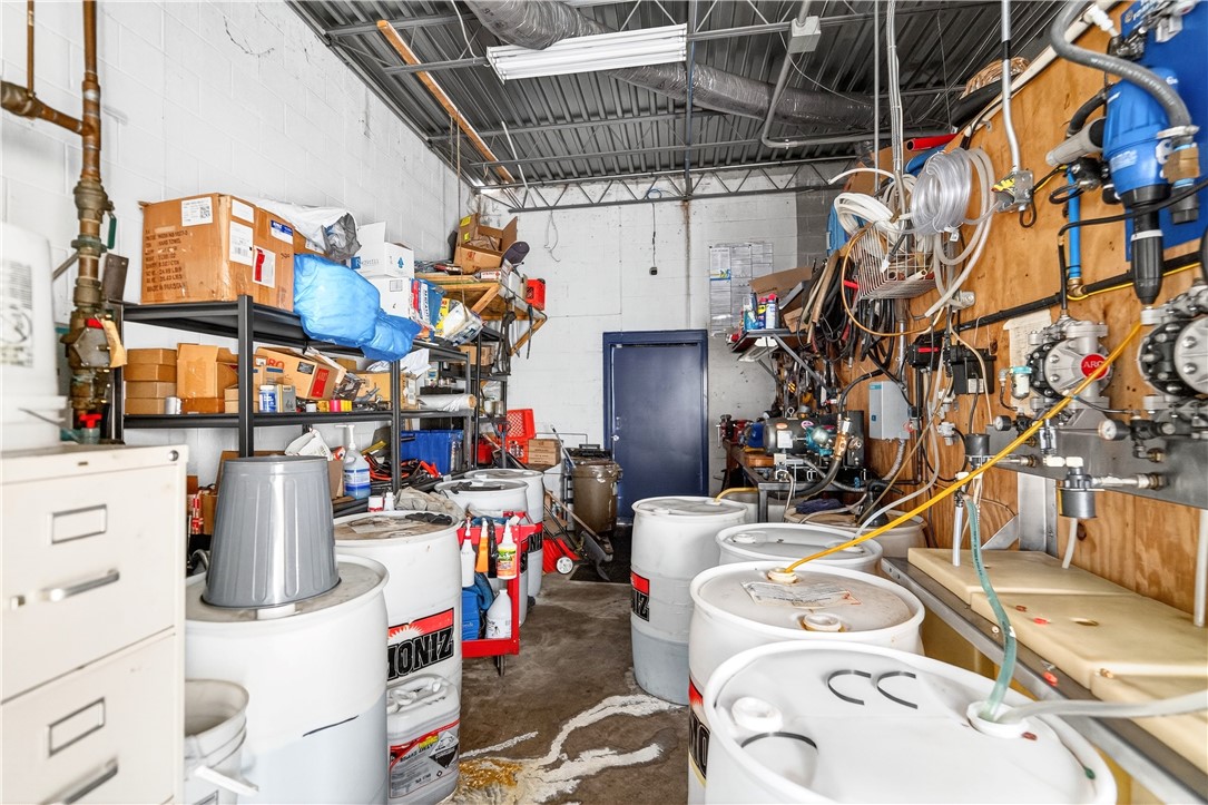 N Versailles, Pennsylvania 15137, United States, ,Commercial,Active,243547