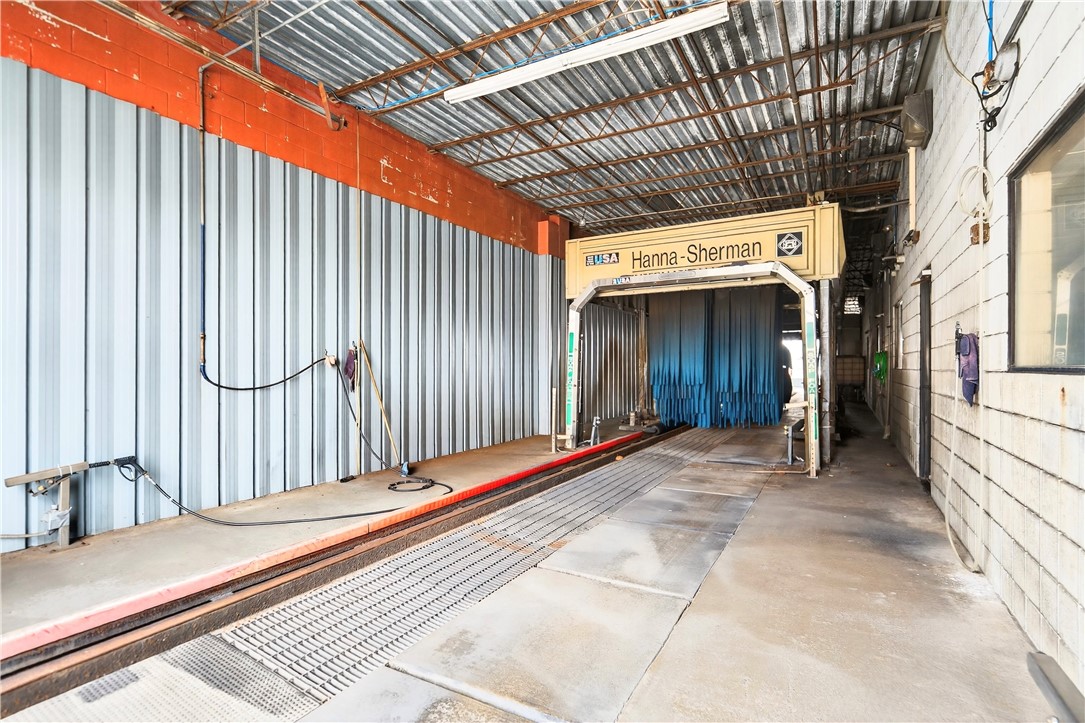 N Versailles, Pennsylvania 15137, United States, ,Commercial,Active,243547