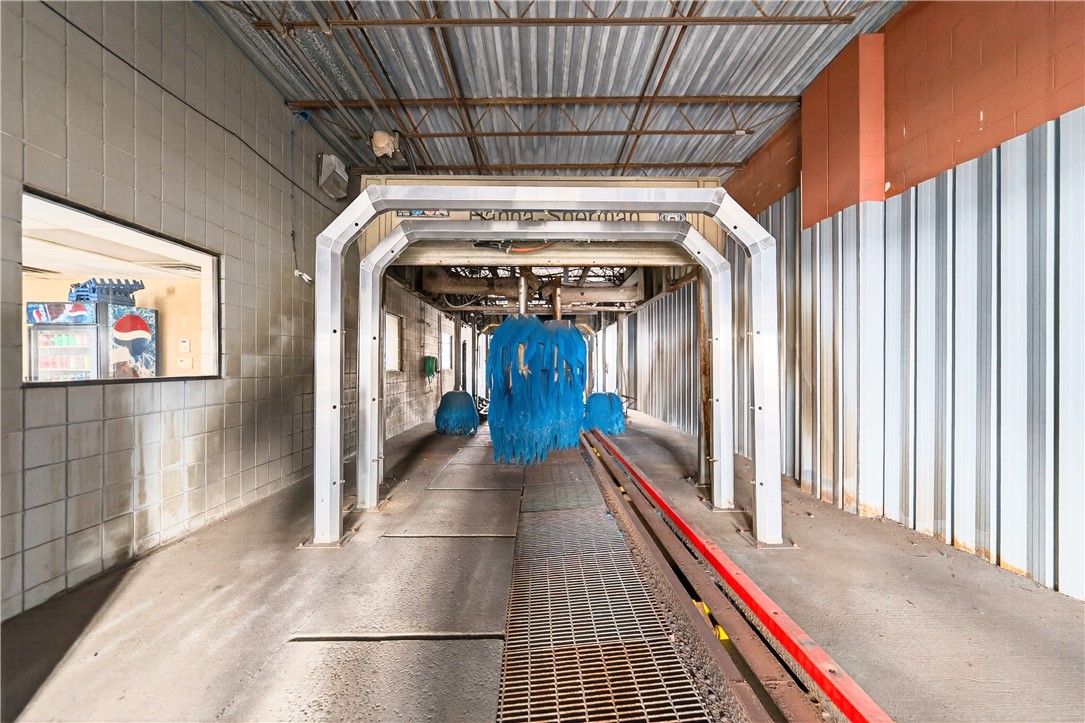 N Versailles, Pennsylvania 15137, United States, ,Commercial,Active,243547