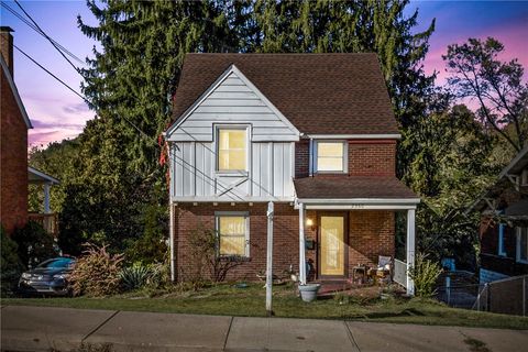 Photo of 2560 Noblestown Rd, Pittsburgh, PA 15205 (MLS # 1725023)